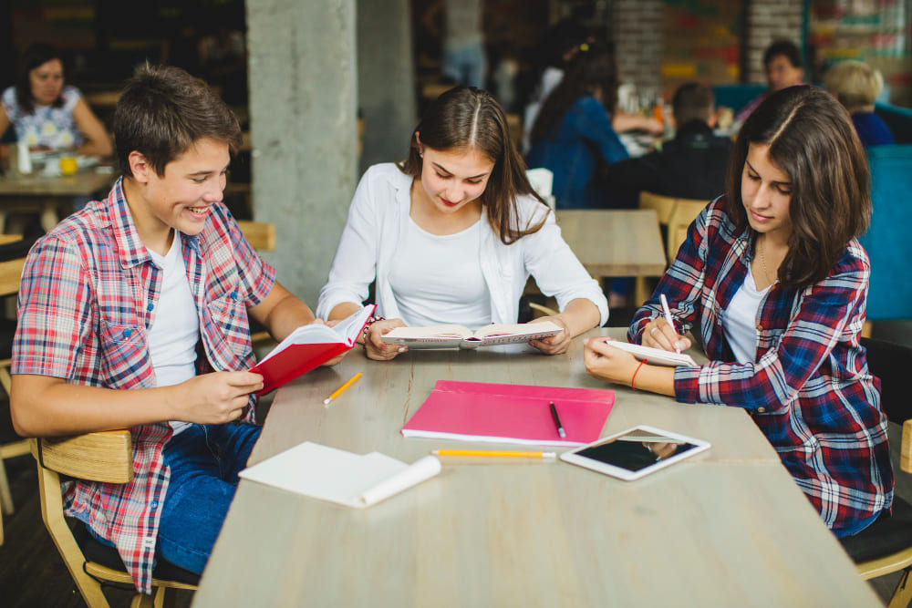 estudiantes de bachillerato tecnologico