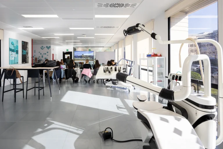 FP Higiene Bucodental en Madrid + IA
